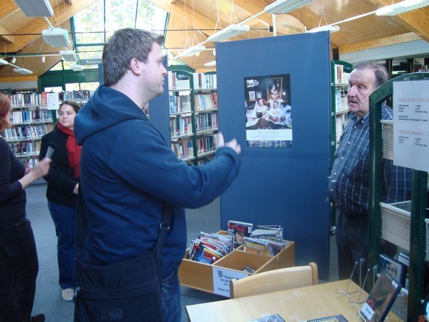Bibliotheekbezoek: uitwisseling van ervaringen